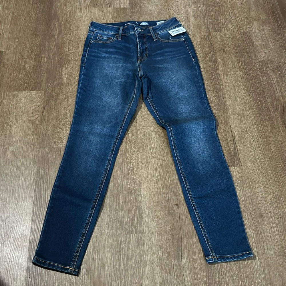 Size 2 petite old navy rockstar super skinny high rise jeans